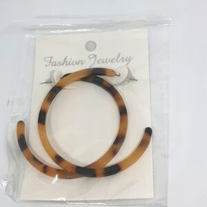 C Hoop Animal Print Fashion Earrings